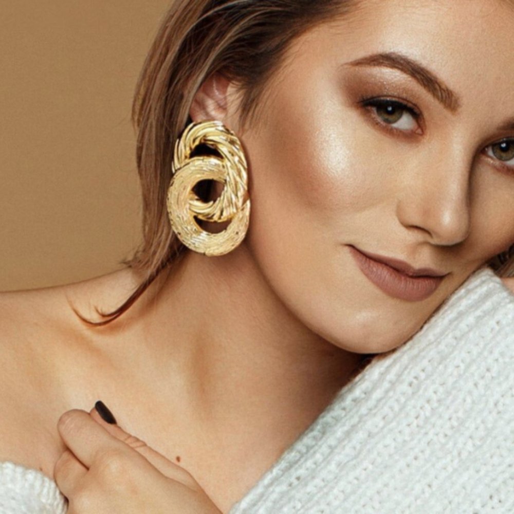 Vintage Gold Geometry Crossed Metal Loops Drop Earrings